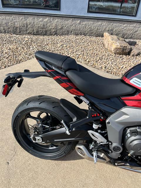 2025 Triumph Daytona 660 in Belle Plaine, Minnesota - Photo 8