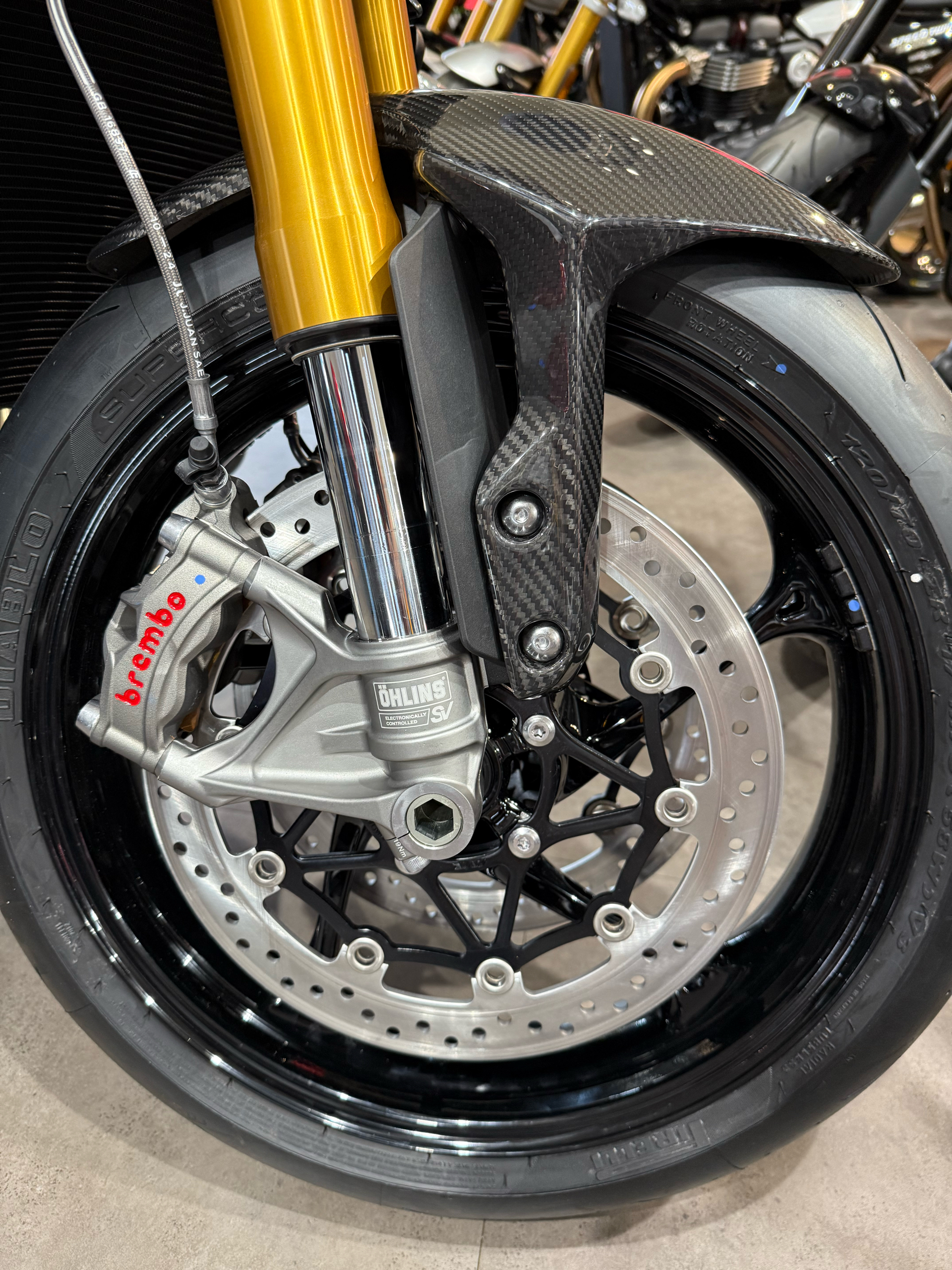 2026 Triumph Speed Triple 1200 RX Limited Edition in Belle Plaine, Minnesota - Photo 15