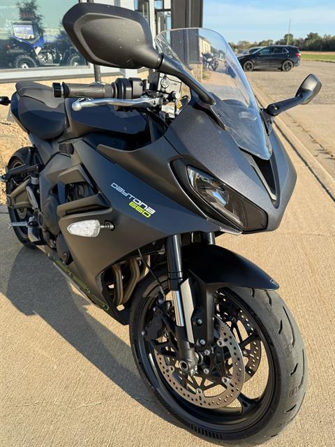 2025 Triumph Daytona 660 in Belle Plaine, Minnesota - Photo 3