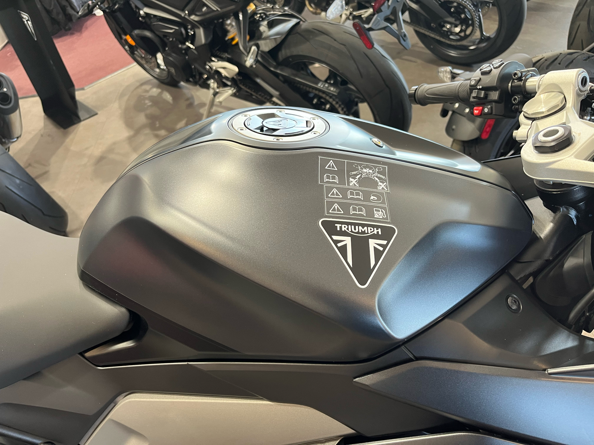 2025 Triumph Daytona 660 in Belle Plaine, Minnesota - Photo 2