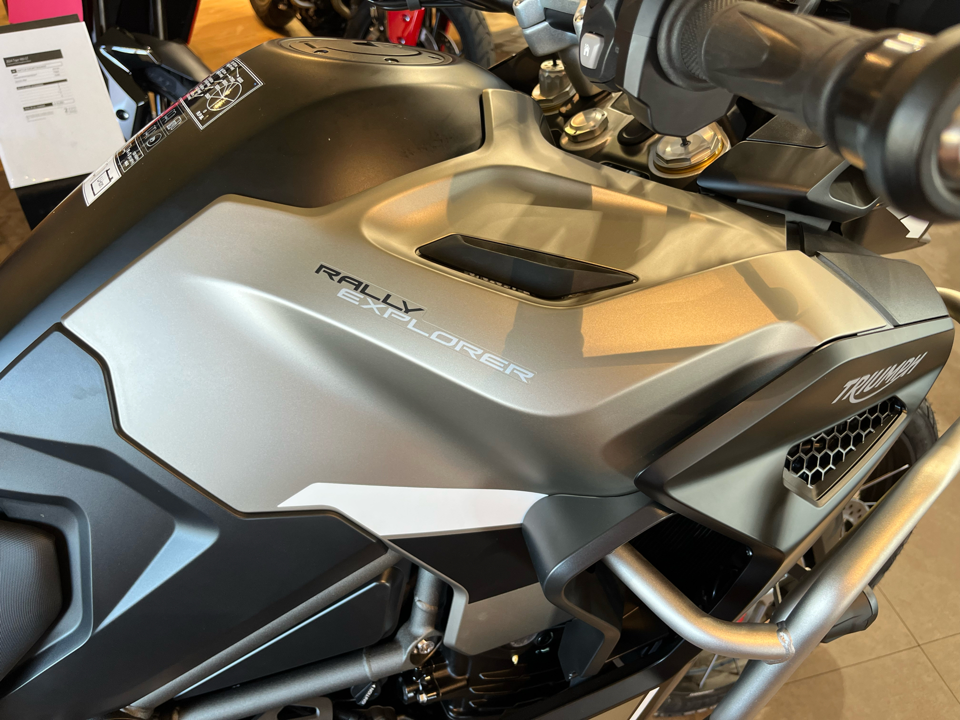 2024 Triumph Tiger 1200 Rally Explorer in Belle Plaine, Minnesota - Photo 2