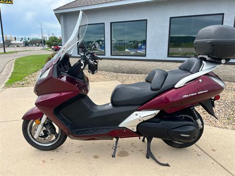 2002 Honda Silver Wing FSC600 in Belle Plaine, Minnesota - Photo 3