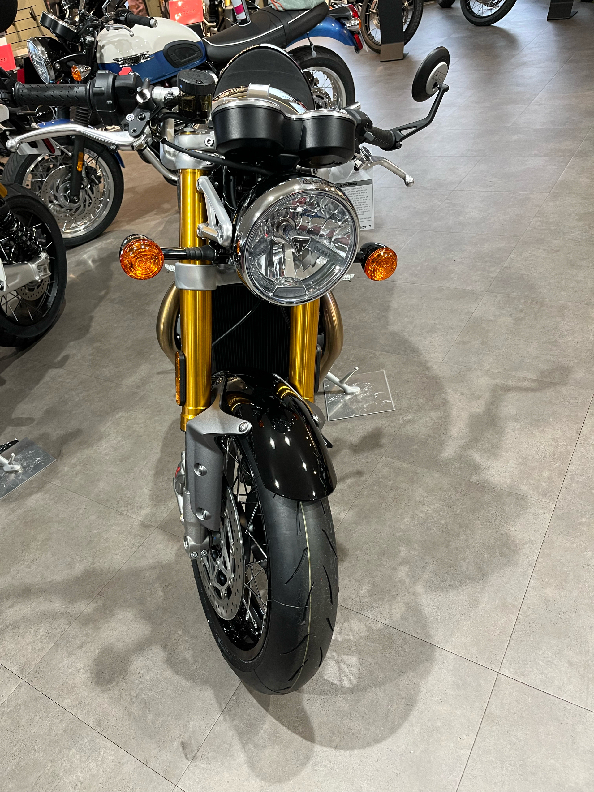2024 Triumph Thruxton RS in Belle Plaine, Minnesota - Photo 3
