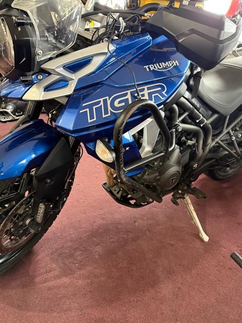 2019 Triumph Tiger 800 XRx Low in Belle Plaine, Minnesota - Photo 4