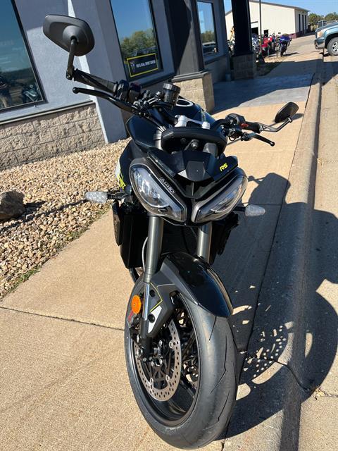 2025 Triumph Street Triple 765 RS in Belle Plaine, Minnesota - Photo 3