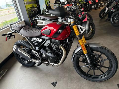 2025 Triumph Scrambler 400 X in Belle Plaine, Minnesota