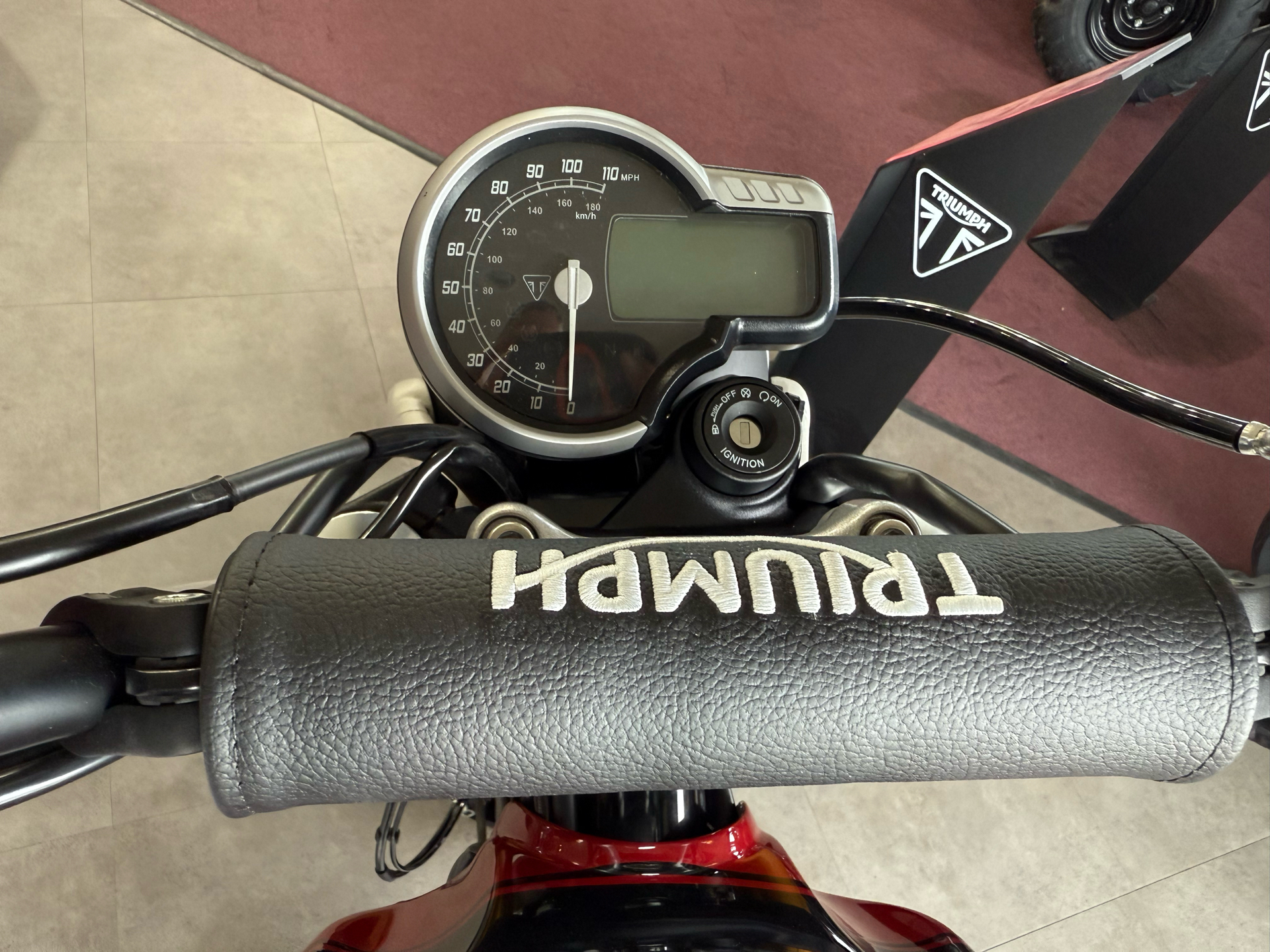 2025 Triumph Scrambler 400 X in Belle Plaine, Minnesota - Photo 8