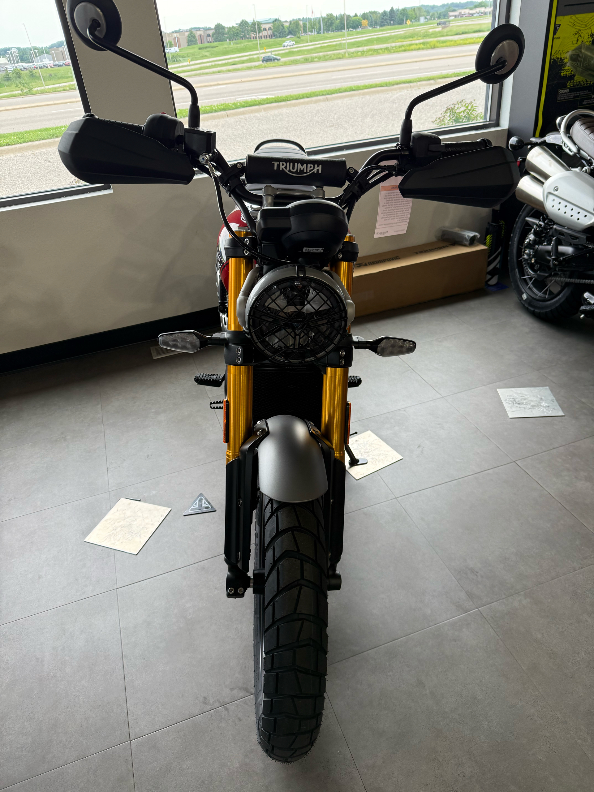 2025 Triumph Scrambler 400 X in Belle Plaine, Minnesota - Photo 13