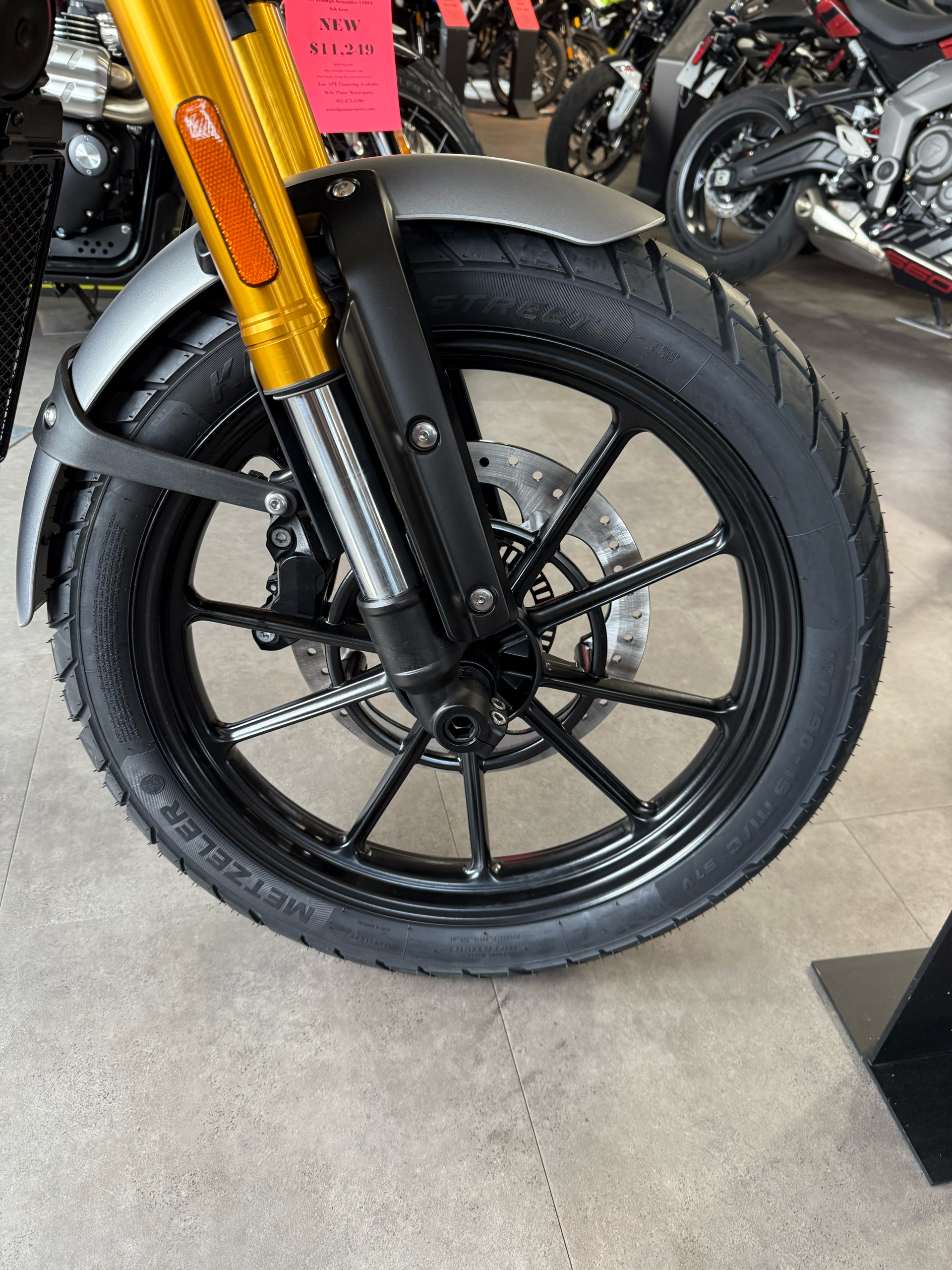 2025 Triumph Scrambler 400 X in Belle Plaine, Minnesota - Photo 14