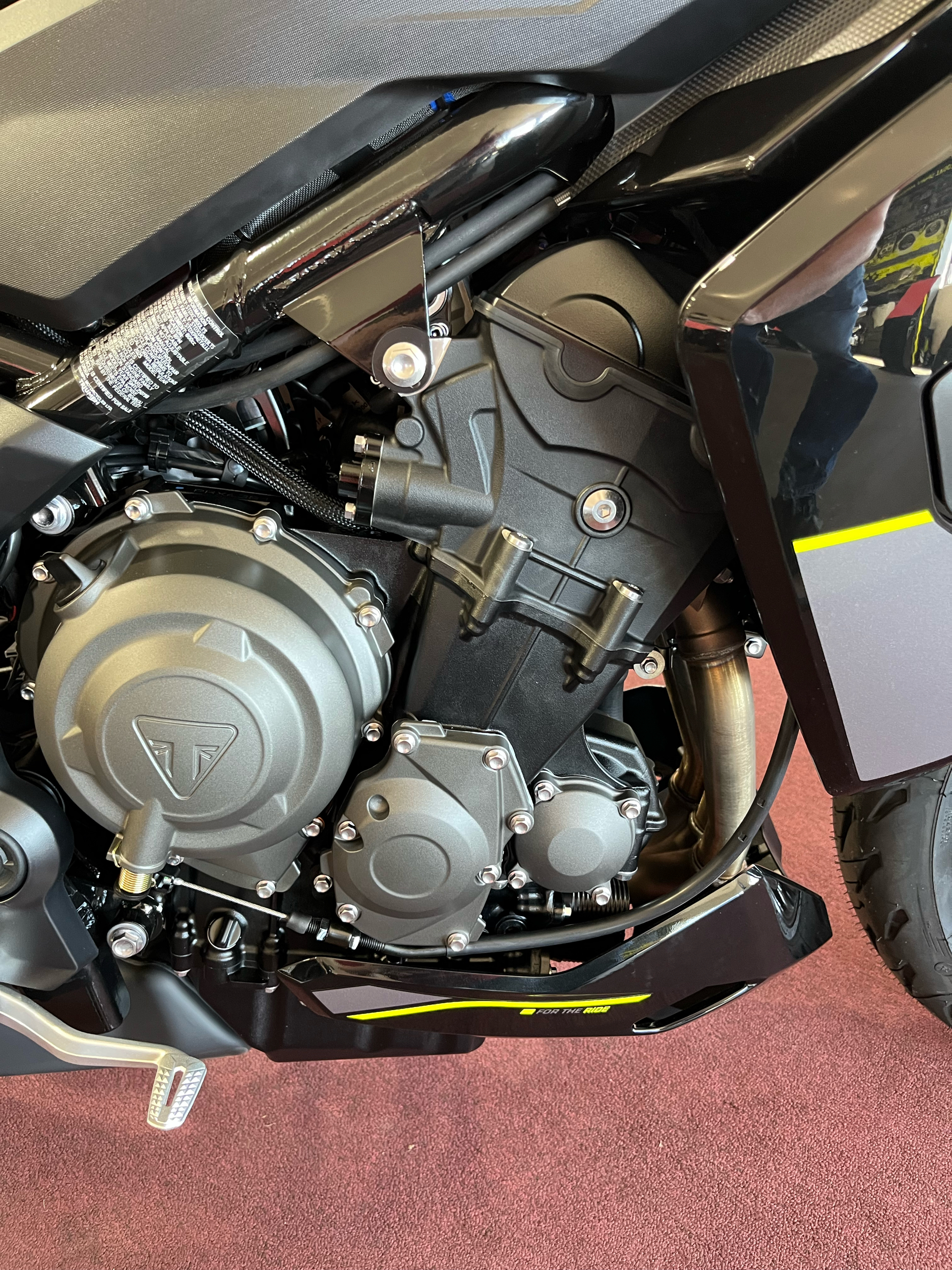 2025 Triumph Tiger Sport 800 in Belle Plaine, Minnesota - Photo 10