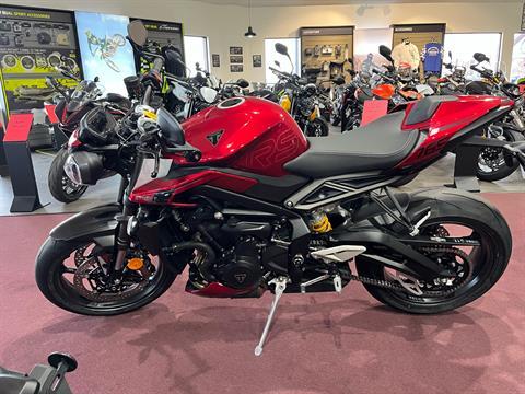 2025 Triumph Street Triple 765 RS in Belle Plaine, Minnesota - Photo 6