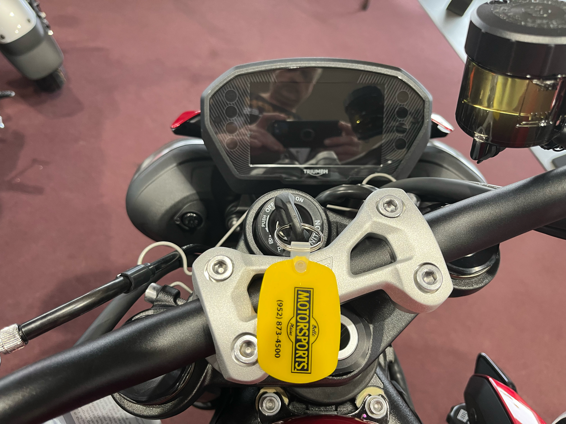 2025 Triumph Street Triple 765 RS in Belle Plaine, Minnesota - Photo 9