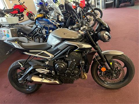 2024 Triumph Street Triple 765 R in Belle Plaine, Minnesota