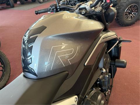 2024 Triumph Street Triple 765 R in Belle Plaine, Minnesota - Photo 10