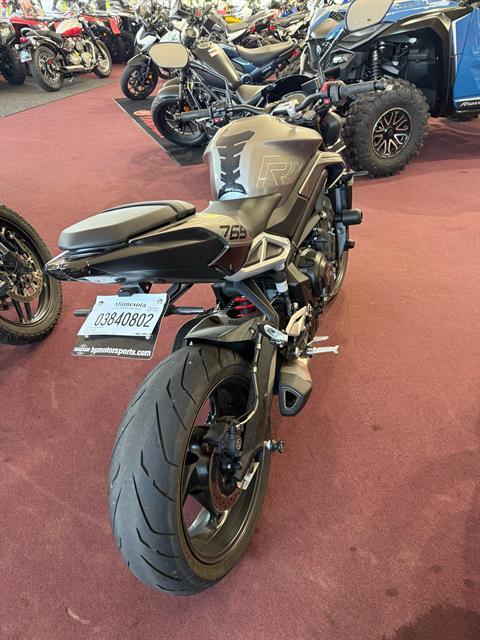 2024 Triumph Street Triple 765 R in Belle Plaine, Minnesota - Photo 13