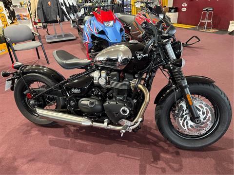 2023 Triumph Bonneville Bobber Chrome Edition in Belle Plaine, Minnesota