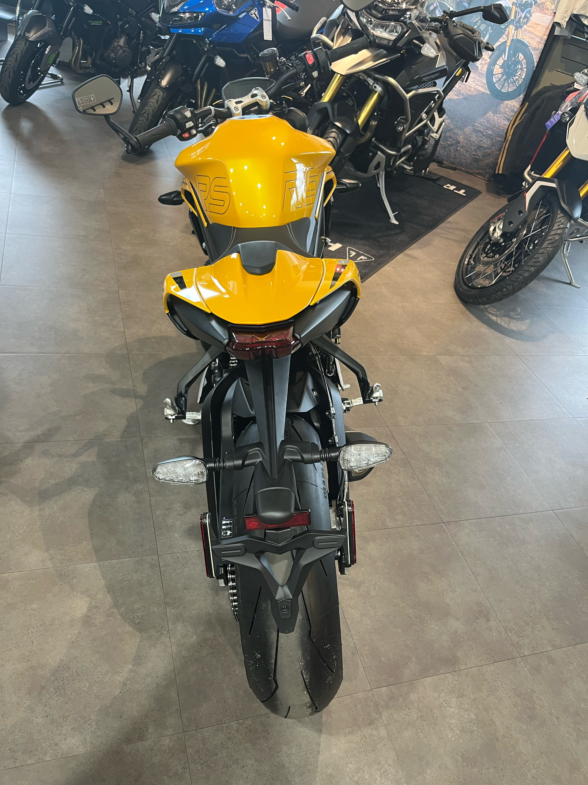 2025 Triumph Street Triple 765 RS in Belle Plaine, Minnesota - Photo 7