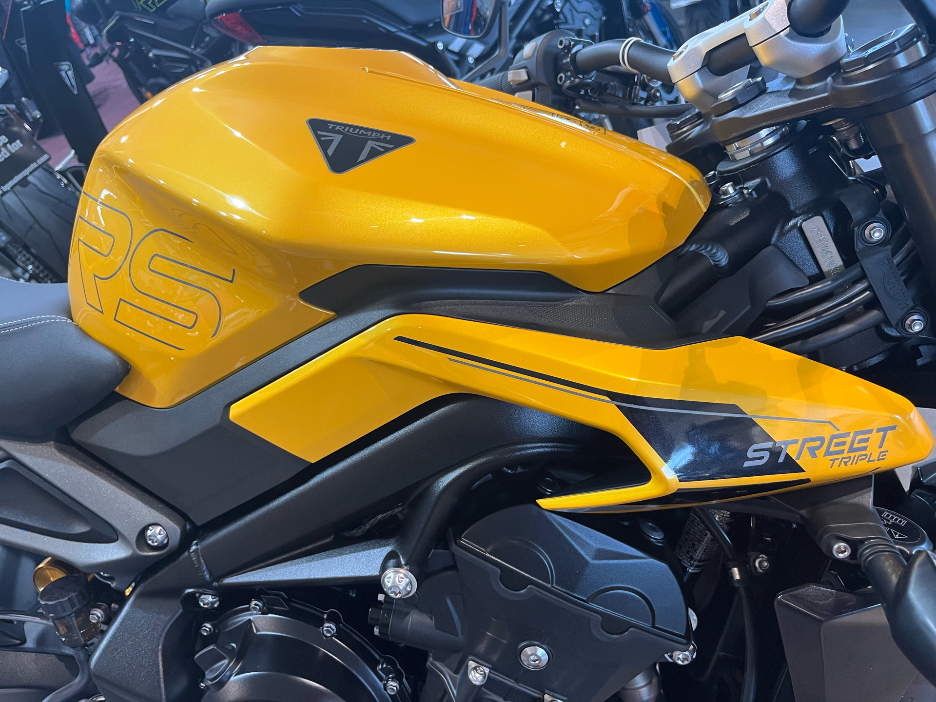 2025 Triumph Street Triple 765 RS in Belle Plaine, Minnesota - Photo 13