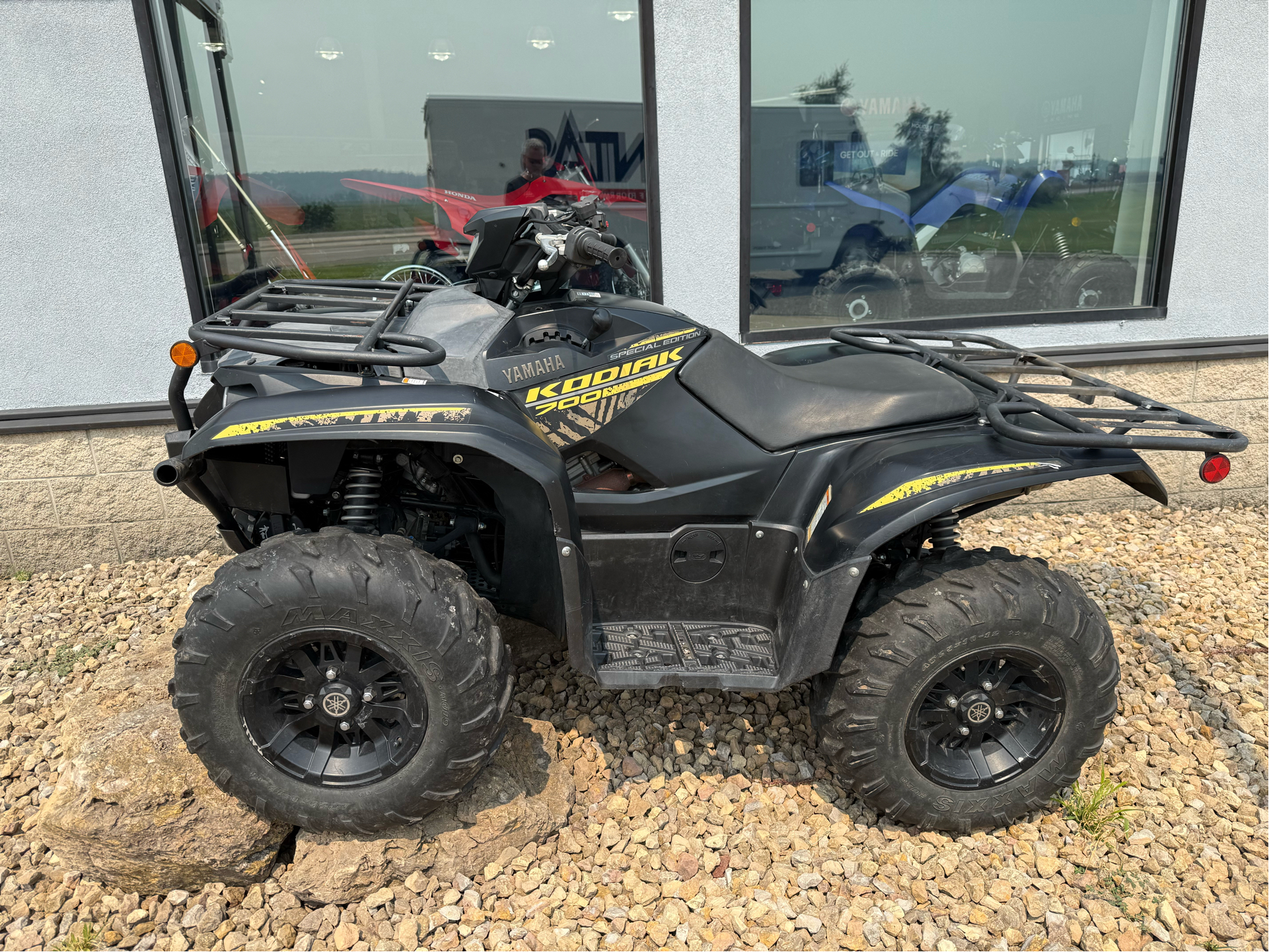 2023 Yamaha Kodiak 700 EPS SE in Belle Plaine, Minnesota - Photo 9