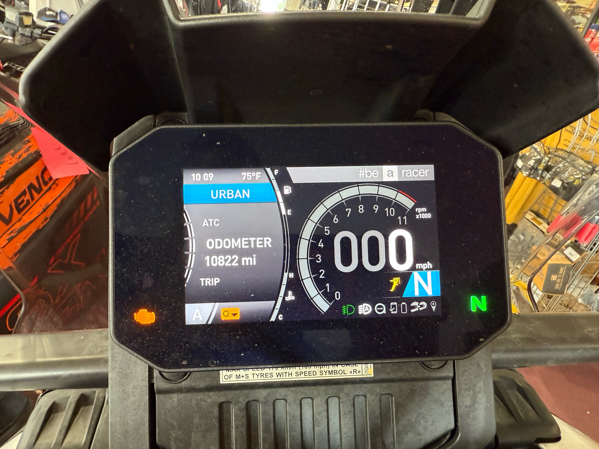 2023 Aprilia Tuareg 660 in Belle Plaine, Minnesota - Photo 3