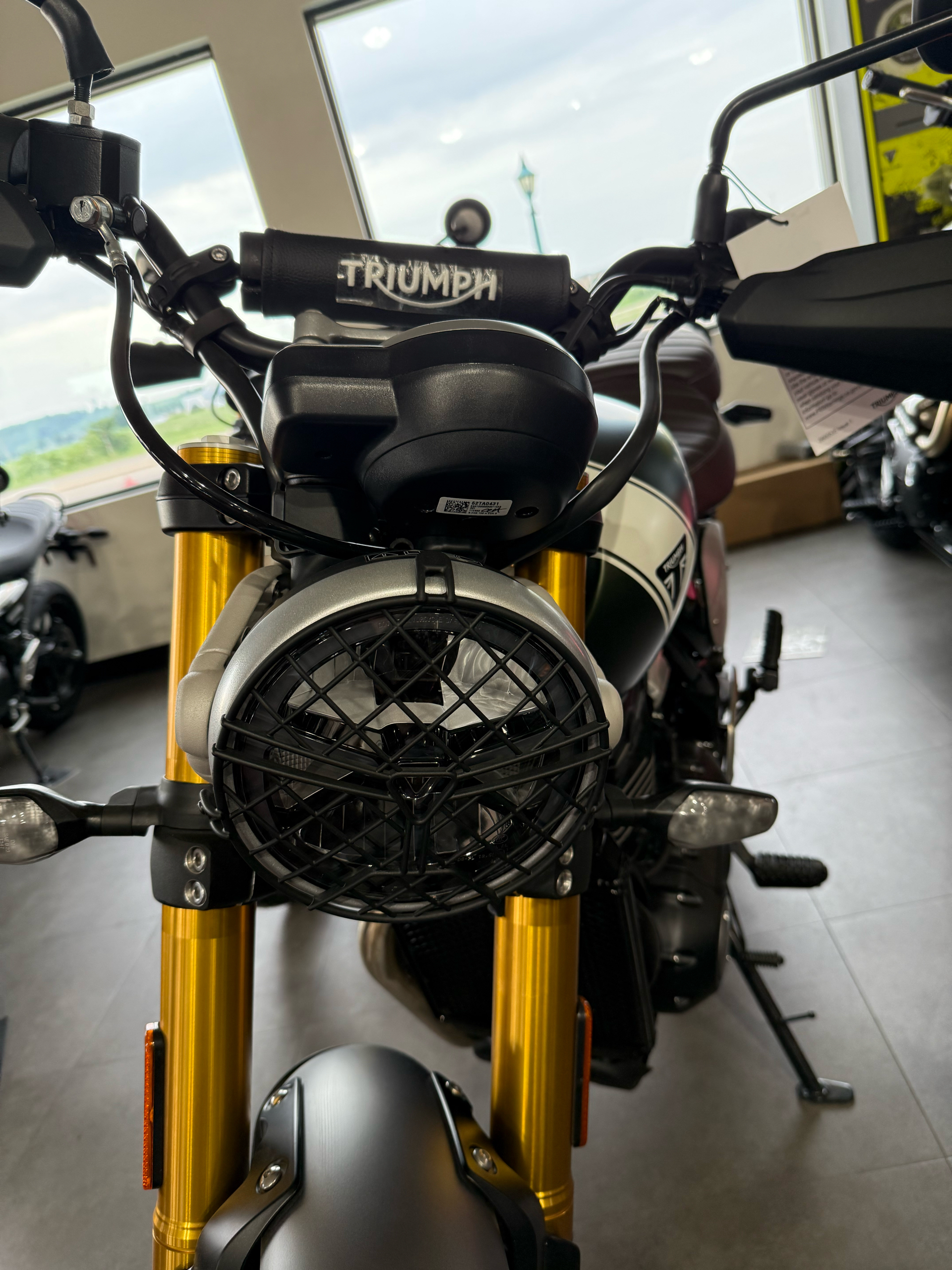 2025 Triumph Scrambler 400 X in Belle Plaine, Minnesota - Photo 7