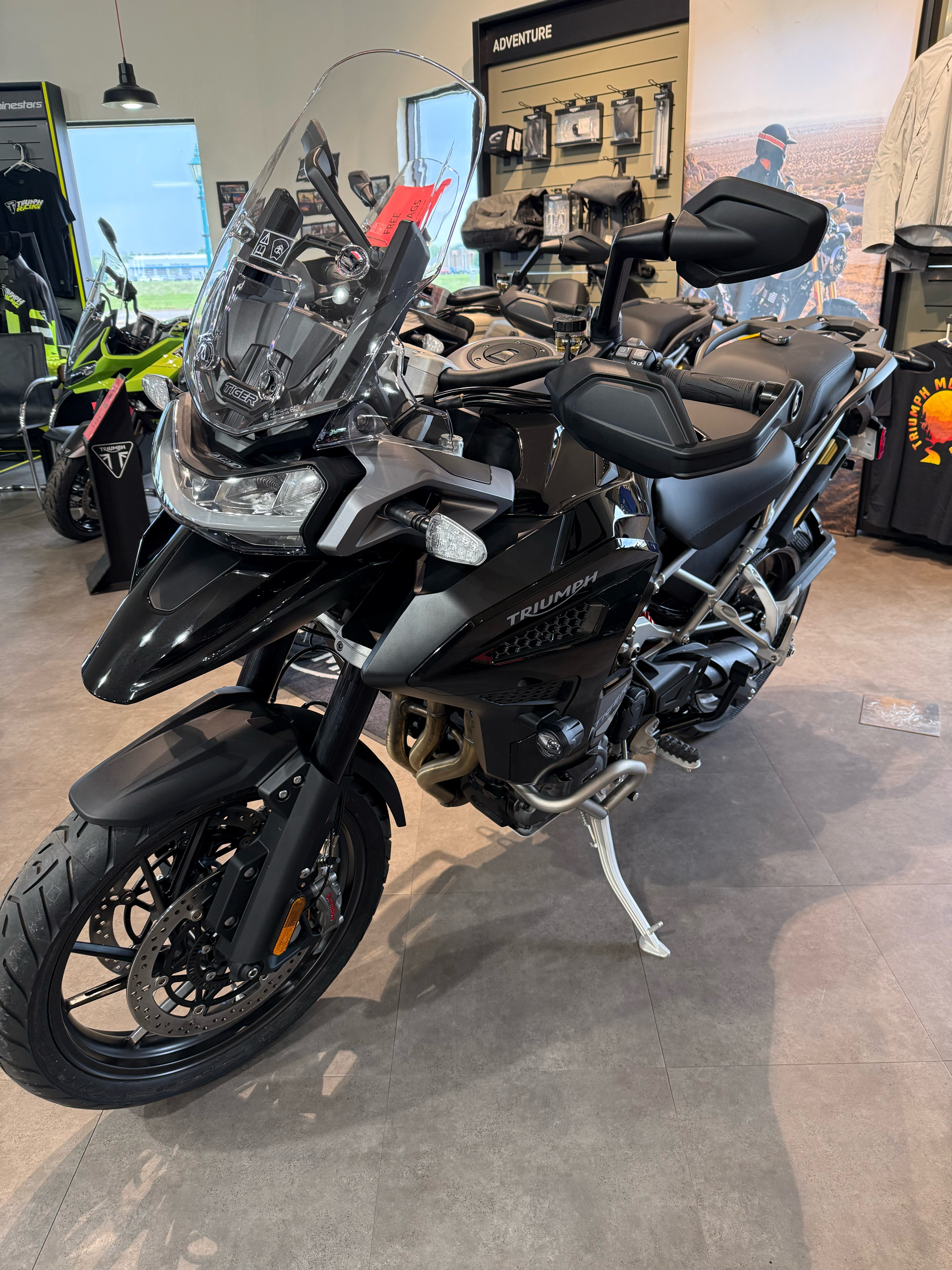 2024 Triumph Tiger 1200 GT Explorer in Belle Plaine, Minnesota - Photo 4