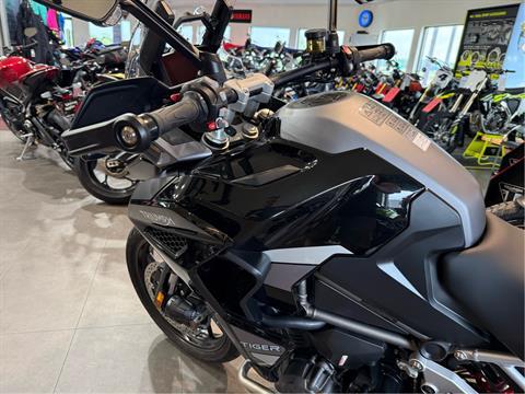 2024 Triumph Tiger 1200 GT Explorer in Belle Plaine, Minnesota - Photo 5