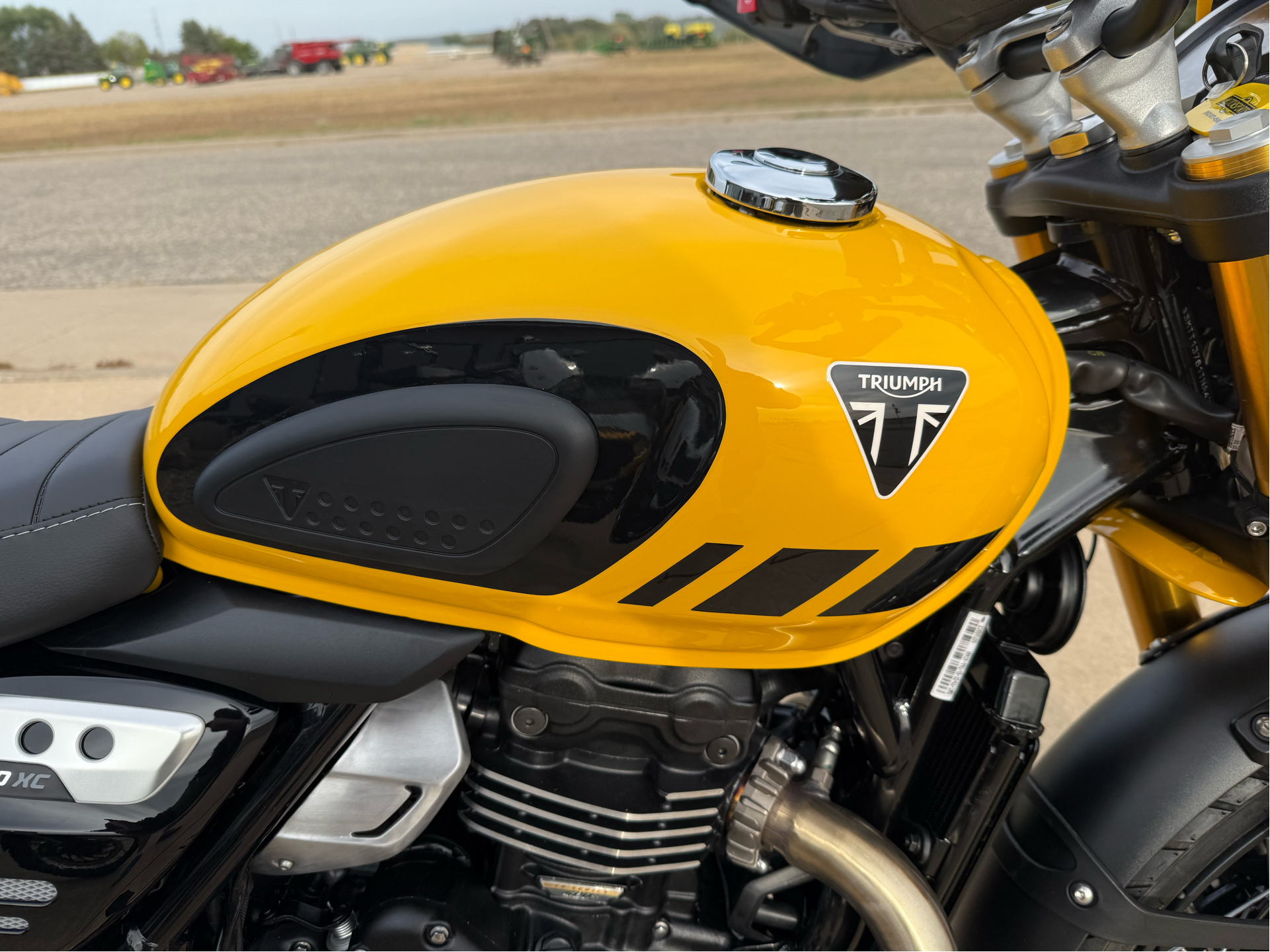 2026 Triumph Scrambler 400 XC in Belle Plaine, Minnesota - Photo 14
