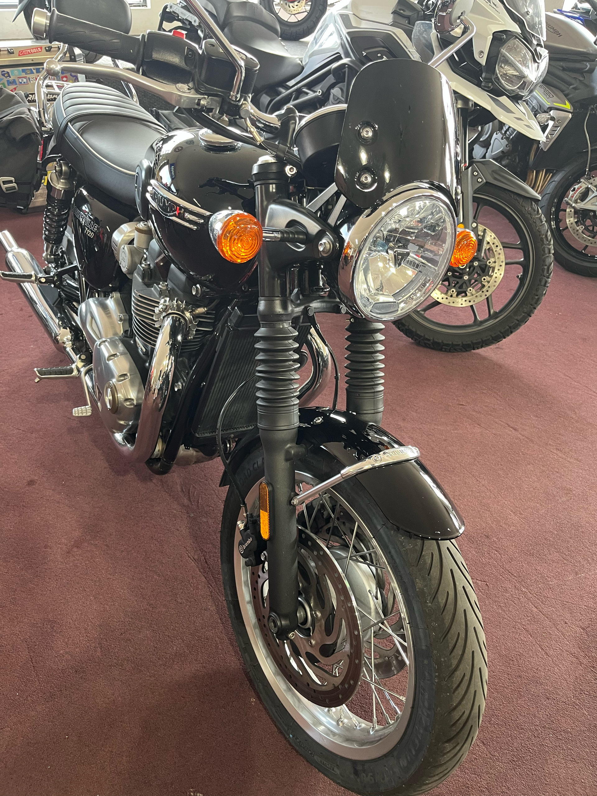 2023 Triumph Bonneville T120 in Belle Plaine, Minnesota - Photo 10