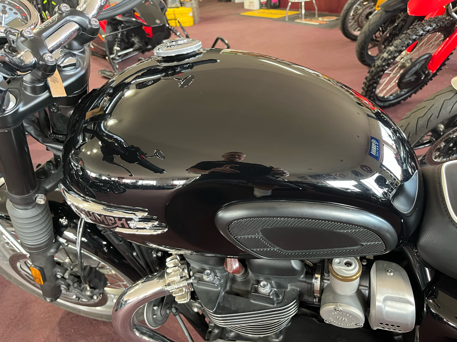 2023 Triumph Bonneville T120 in Belle Plaine, Minnesota - Photo 7