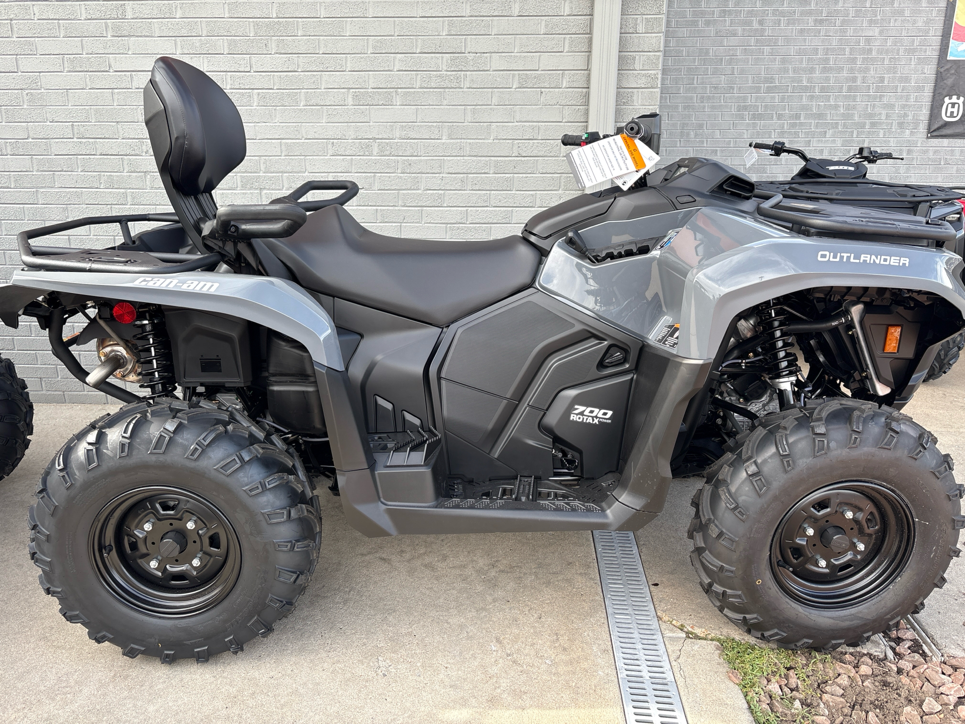New 2026 Can-Am Outlander MAX DPS 700 Granite Grey | ATVs in