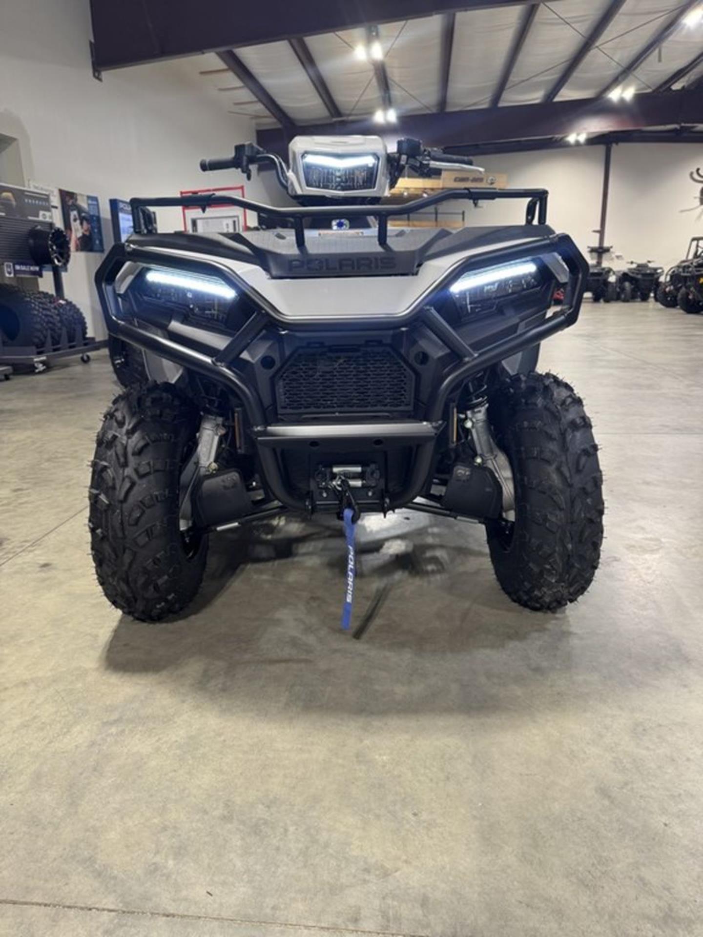 2026 Polaris Sportsman 570 EPS in Sunman, Indiana - Photo 2