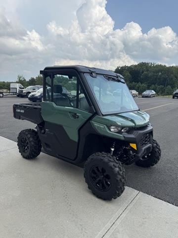 2026 Can-Am Defender DPS CAB HD10 in Sunman, Indiana - Photo 3