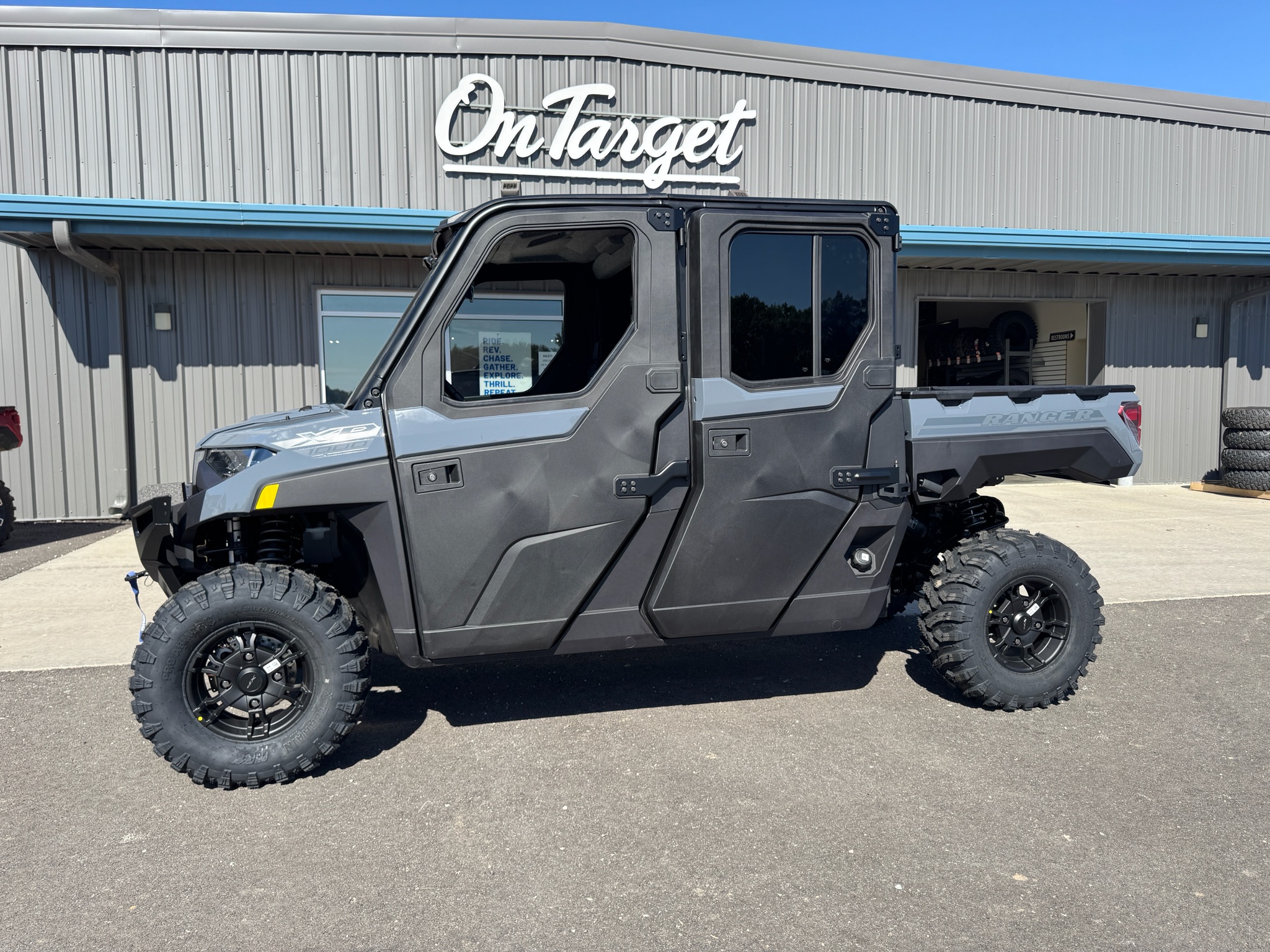 2027 Polaris Ranger Crew XP 1000 NorthStar Ultimate 1