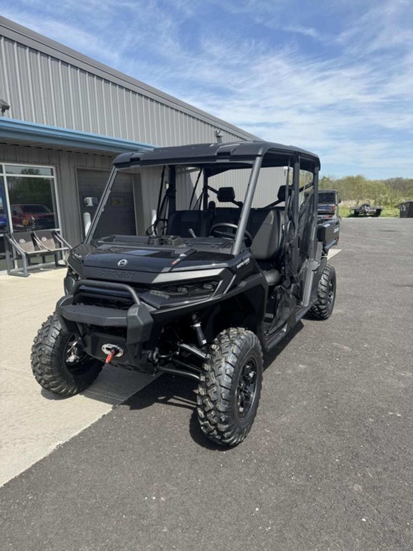 2026 Can-Am Defender MAX XT HD11 in Sunman, Indiana - Photo 2