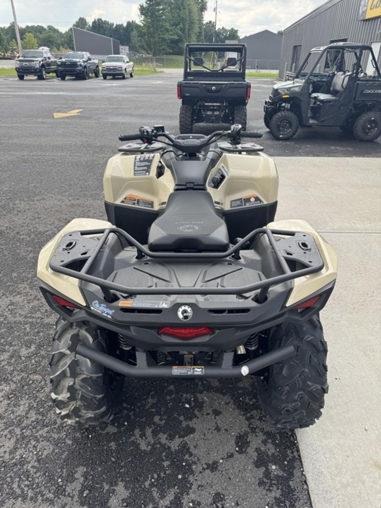 2026 Can-Am Outlander PRO XU HD7 in Sunman, Indiana - Photo 5