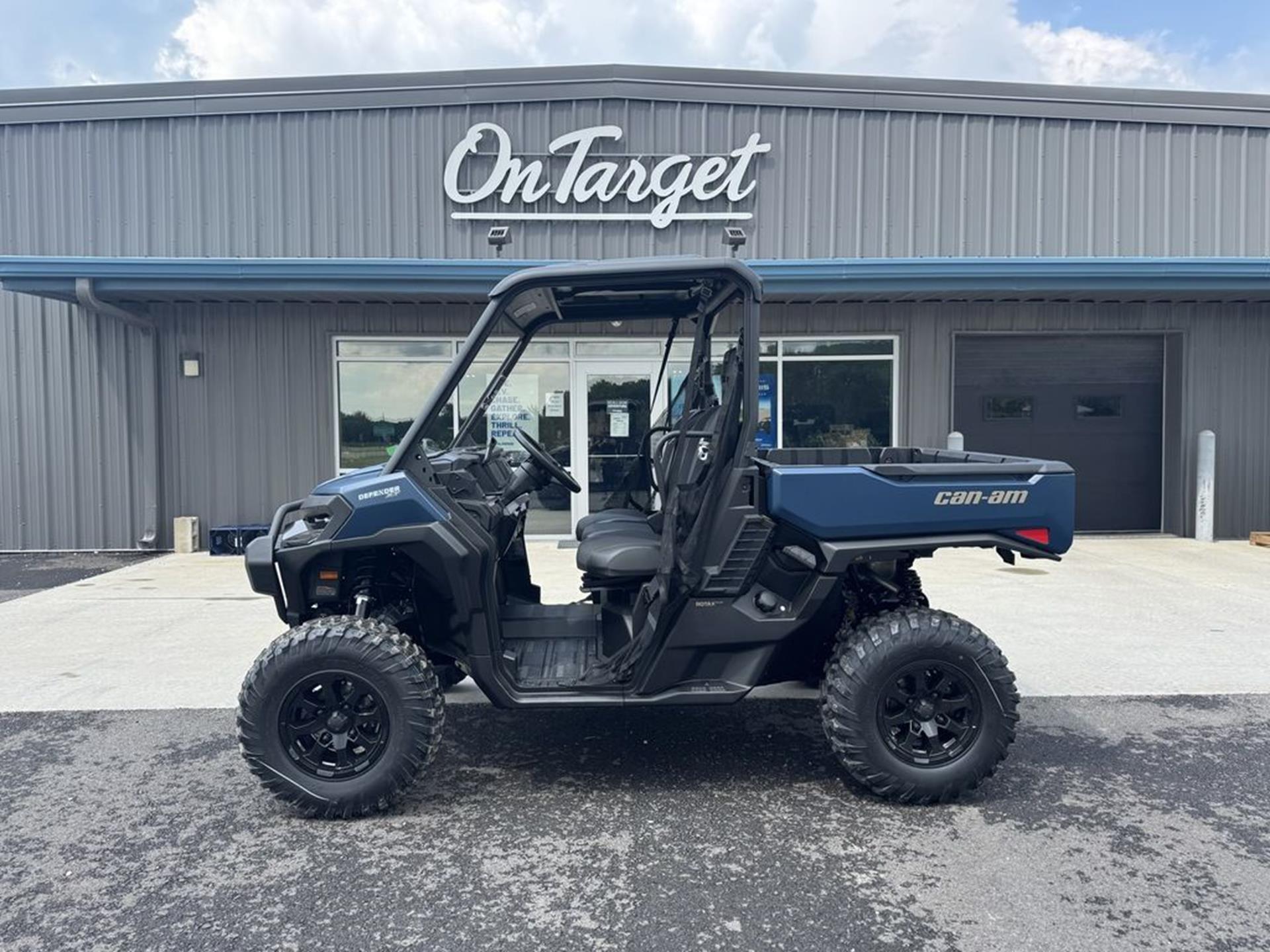 2026 Can-Am Defender XT HD11 in Sunman, Indiana - Photo 1