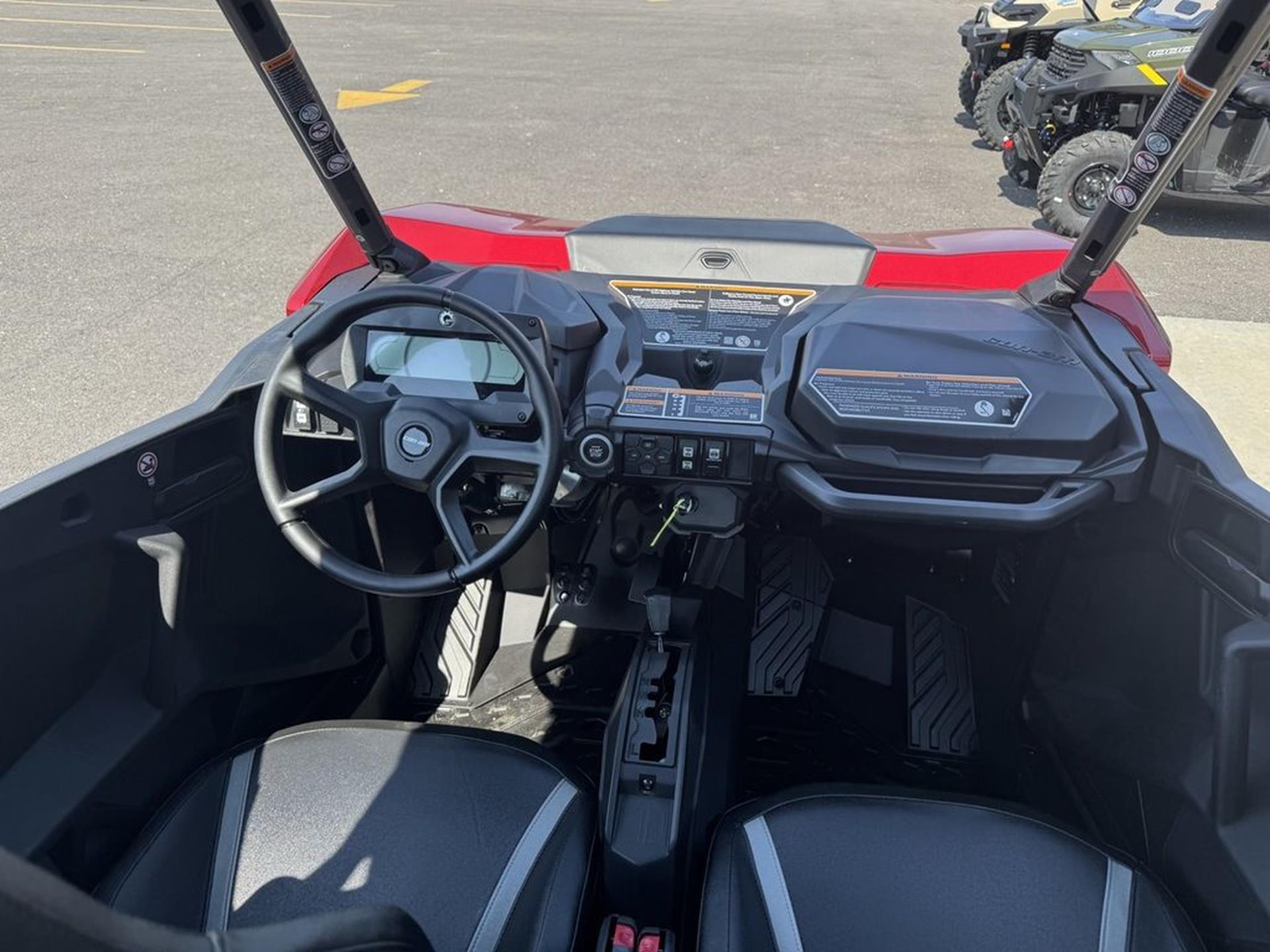 2026 Can-Am Commander MAX XT 1000R in Sunman, Indiana - Photo 5