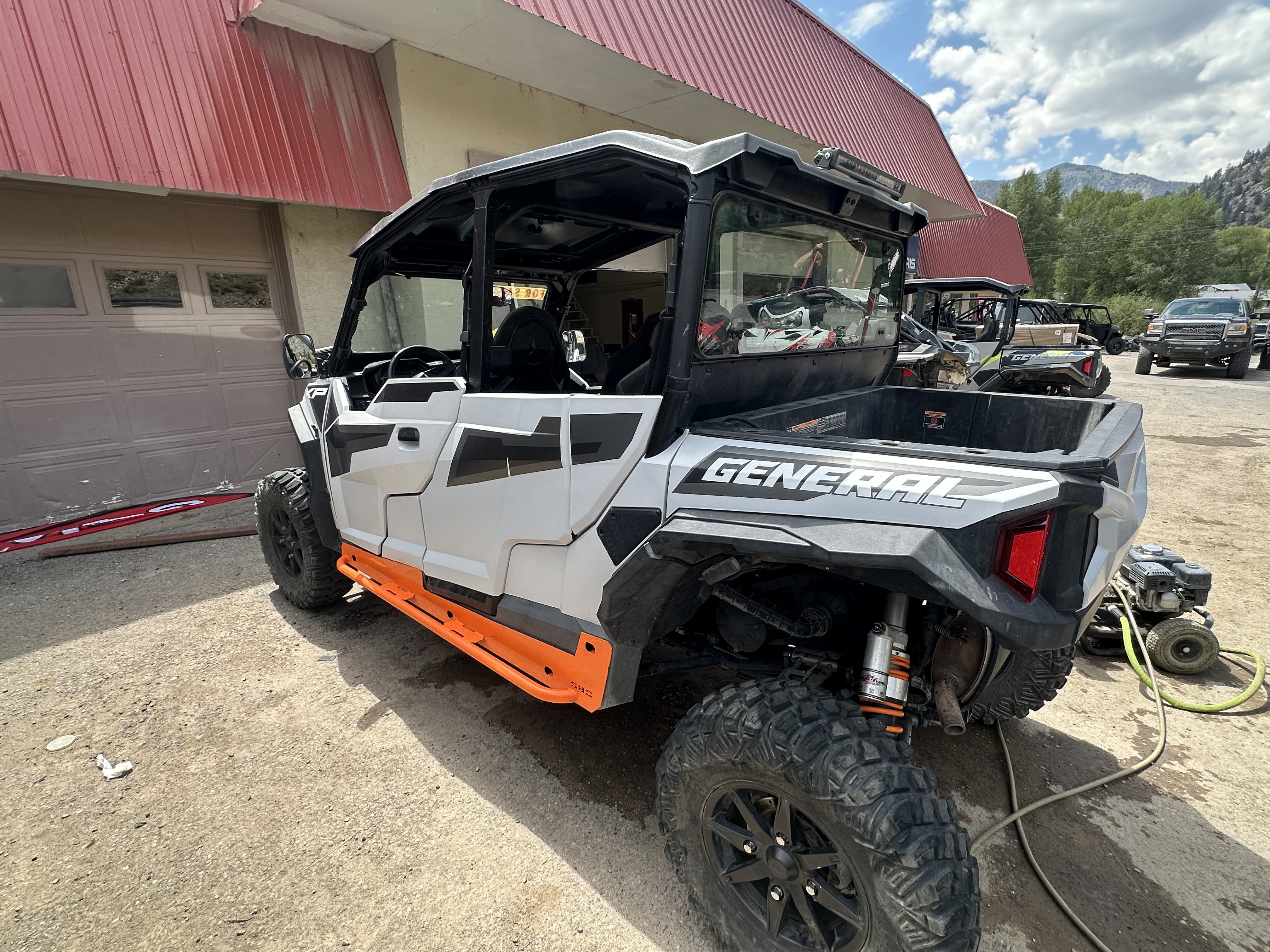 2022 General XP 4 1000 Deluxe Ride Command