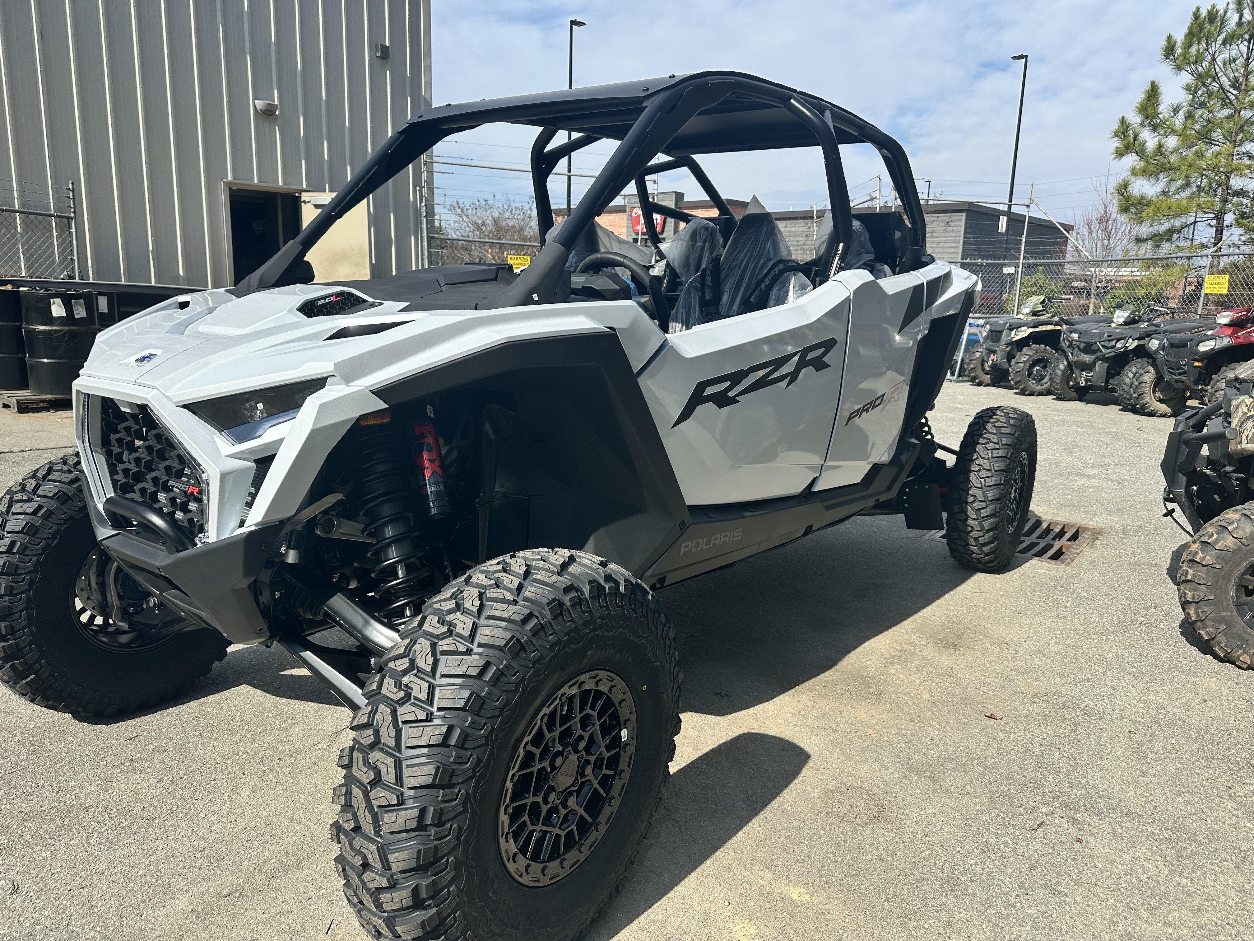 2026 Polaris RZR Pro R 4 Ultimate 2