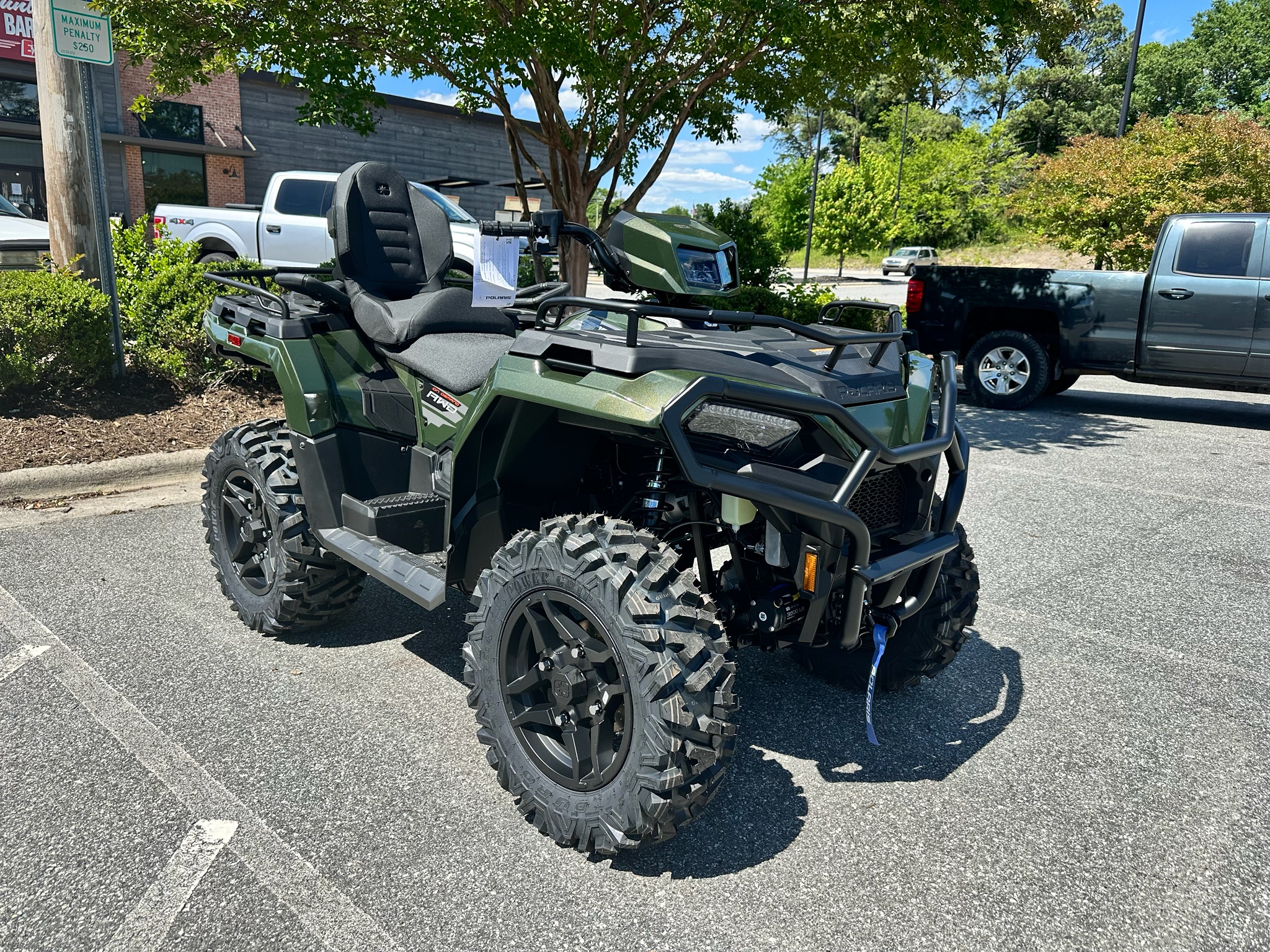 2026 Sportsman Touring 570 Premium