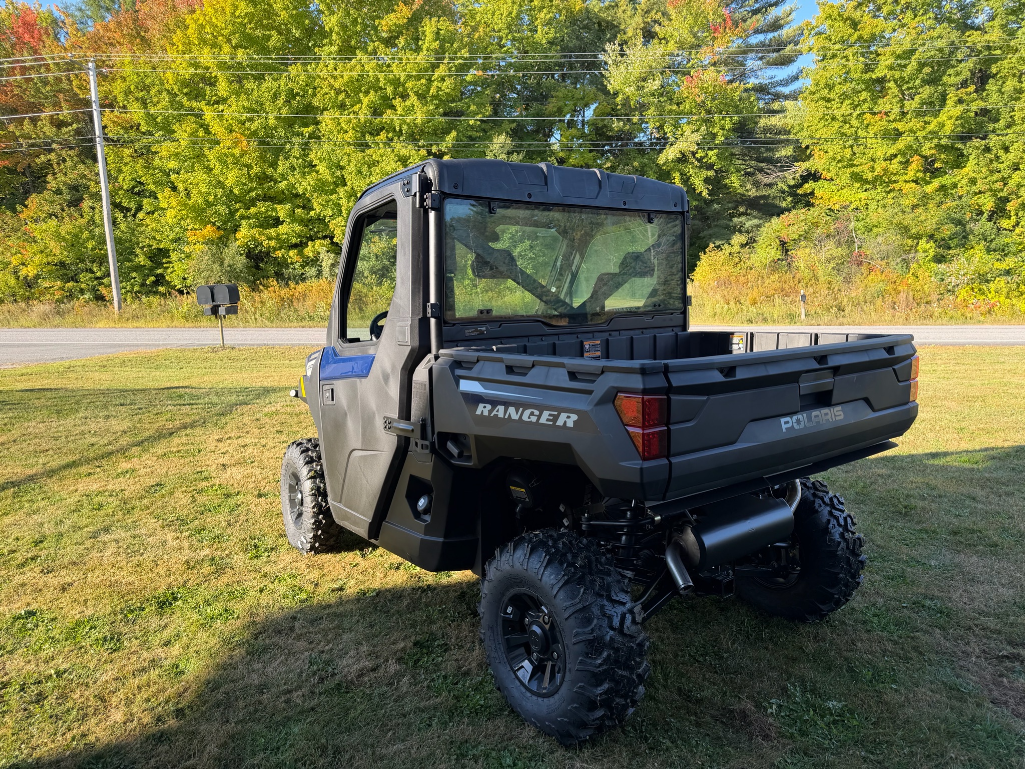 2027 Polaris Ranger 1000 Cab 5