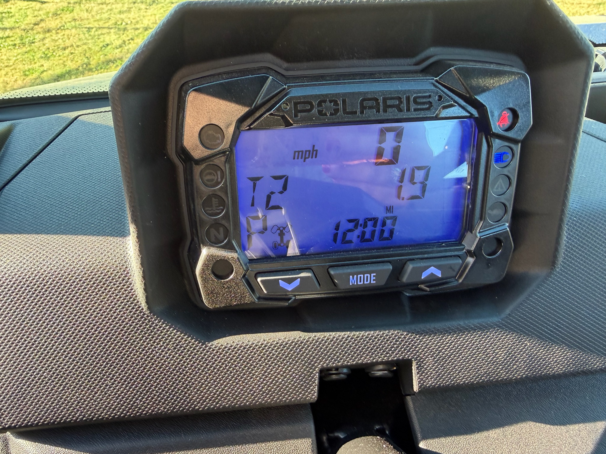 2027 Polaris Ranger 1000 Cab 7