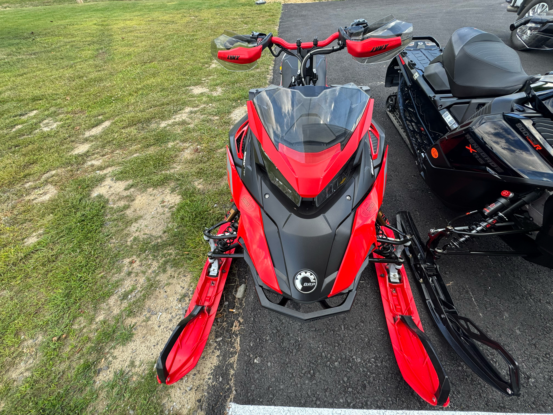 Used 2022 LYNX RAVE RE 850 E-TEC Ice Ripper XT 1.5 M.S./E.S.