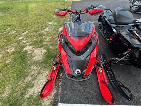 Used 2022 LYNX RAVE RE 850 E-TEC Ice Ripper XT 1.5 M.S./E.S.