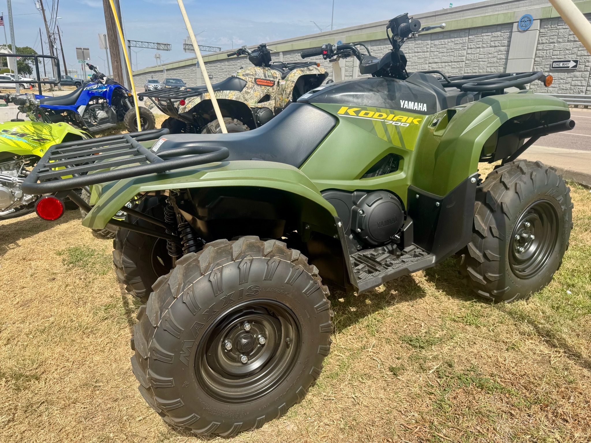 2027 Yamaha Kodiak 700 2