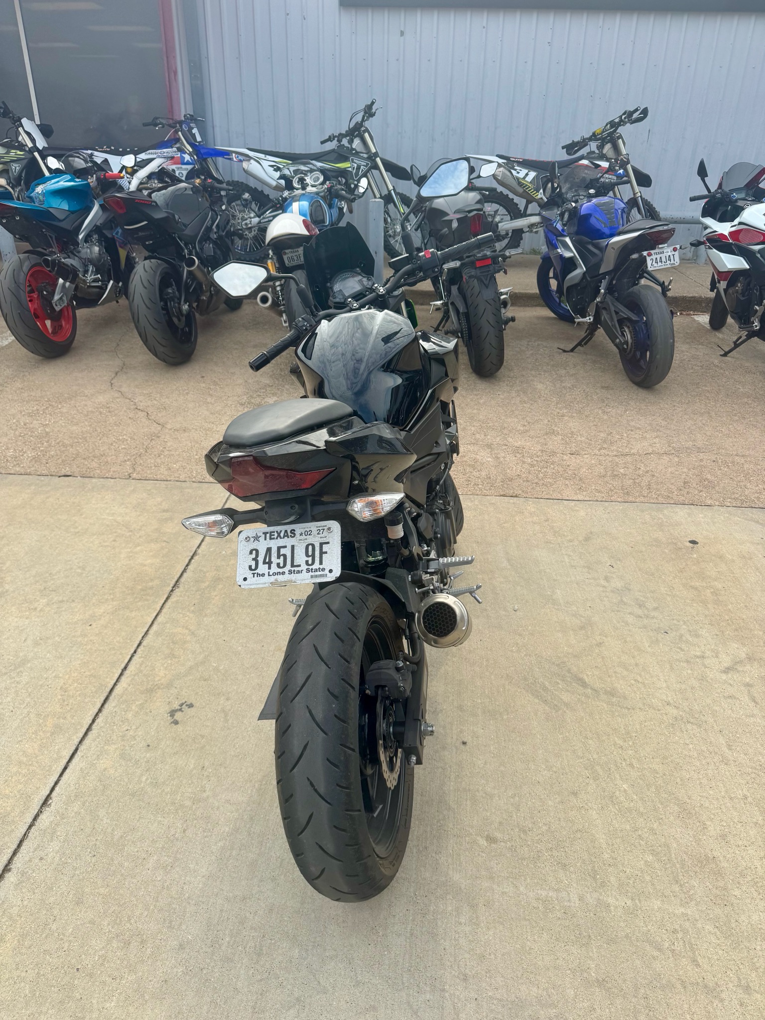 2022 Kawasaki Z400 ABS 3