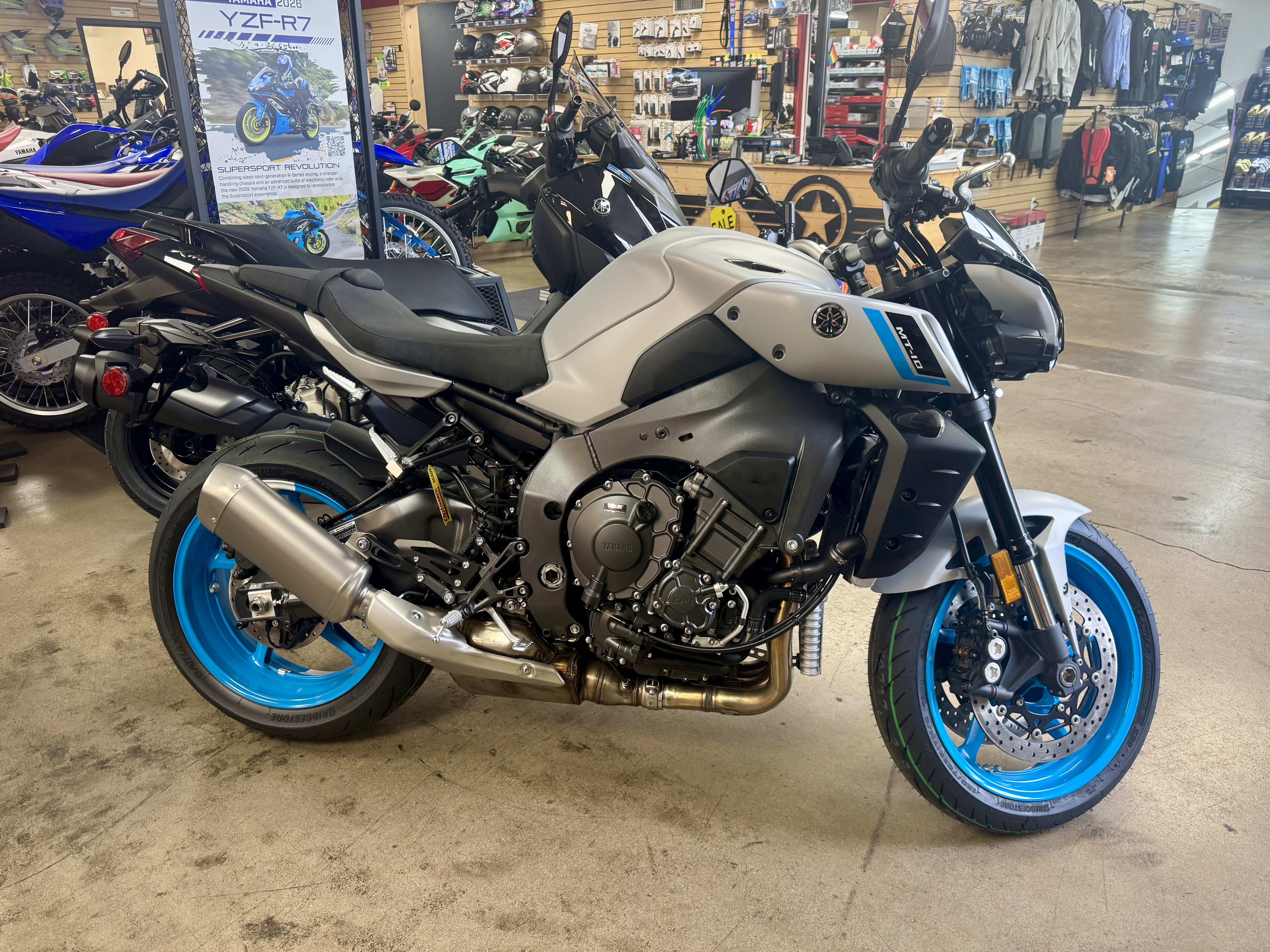 2026 MT-10