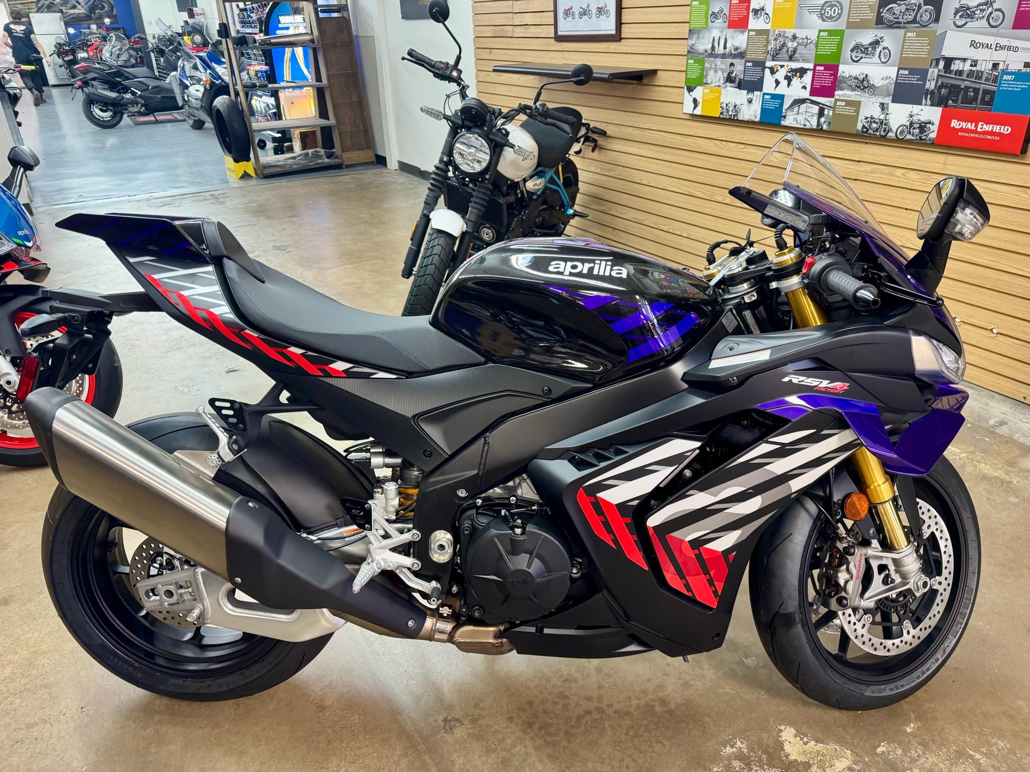 2027 RSV4 Factory 1100