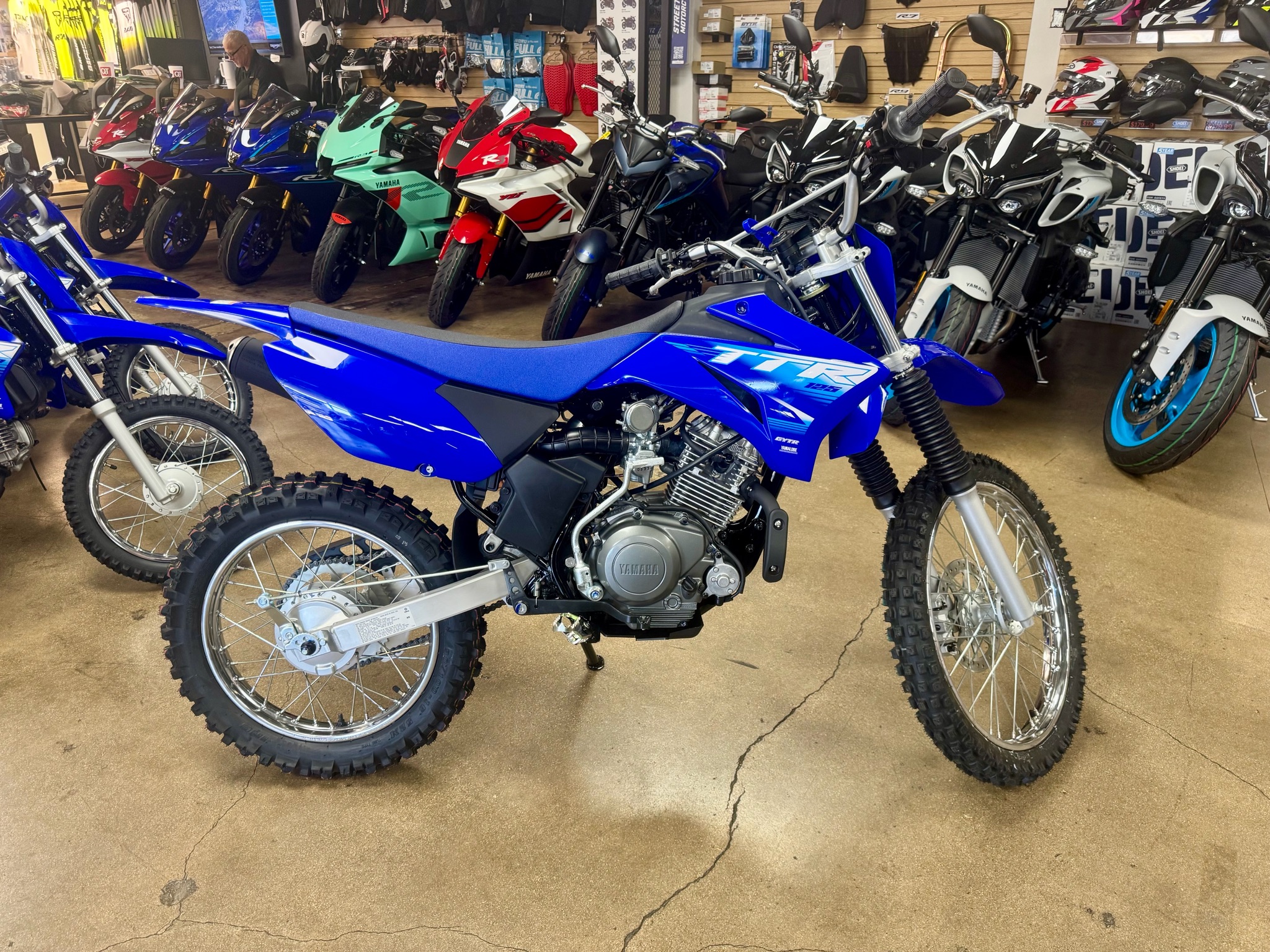 2027 TT-R125LE